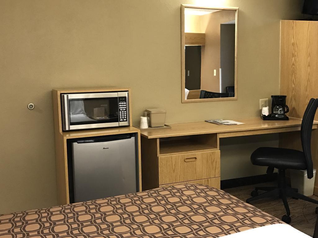 Best Western El Paso Airport Entrada Hotel Exteriör bild